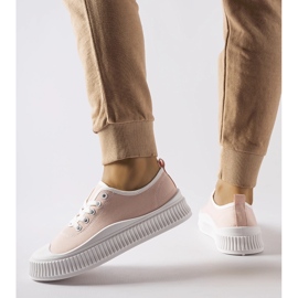 Różowe trampki na platformie Collepepe 1