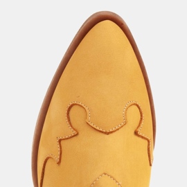 Marco Shoes Nieocieplane botki z zamszu i falistymi wstawkami brązowe żółte 9