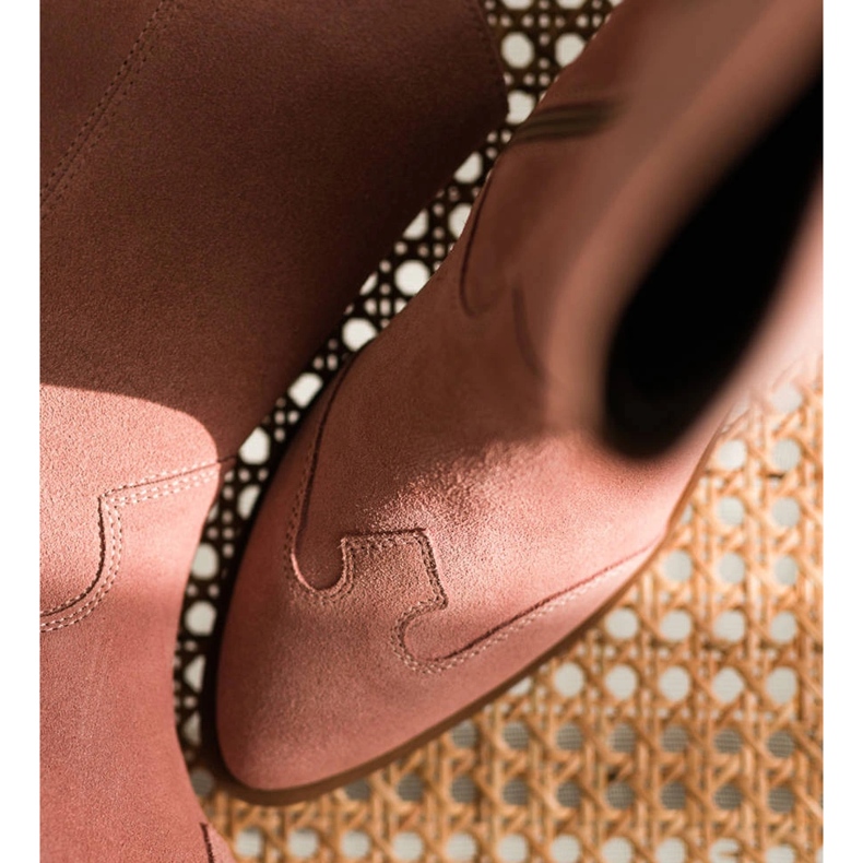 Marco Shoes Różowe botki z naturalnego zamszu 1