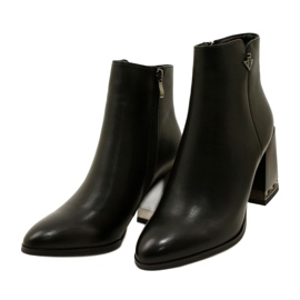 Botki damskie ocieplane czarne z ozdobą na obcasie Filippo DBT4842/23 BK 7