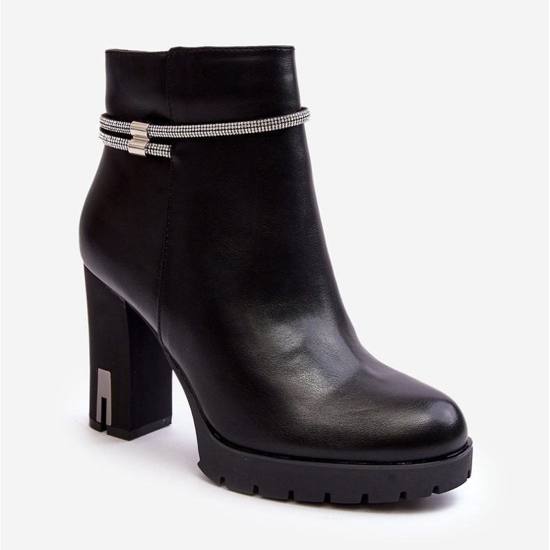 Damskie Botki Na Słupku Z Ozdobą Czarne Carolla 1