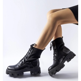 Czarne skarpetowe wsuwane workery Primero 1