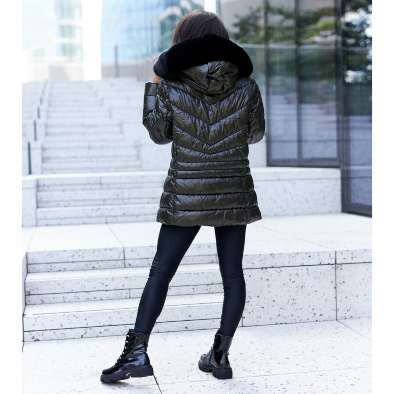 Czarne lakierowane botki z cyrkoniami Sfaranda 2