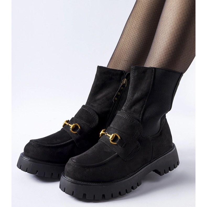 Czarne ocieplane botki z klamerką Overlook 1