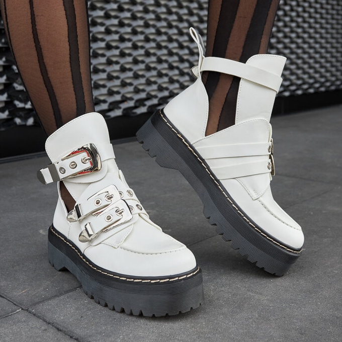 Białe botki na platformie Lograto 1