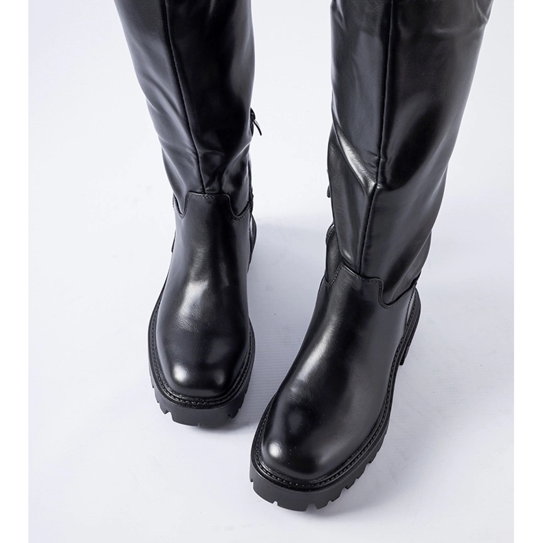 Czarne ocieplane kozaki Keauhou 1