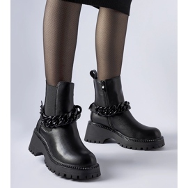 Czarne botki na masywnej podeszwie Beltran 1