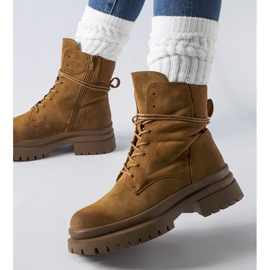 Brązowe trapery z przetartym noskiem Vadnais 1