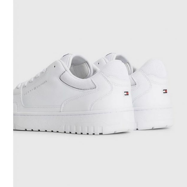 Buty Tommy Hilfiger Basket Core Leather M FM0FM04727YBS białe 1