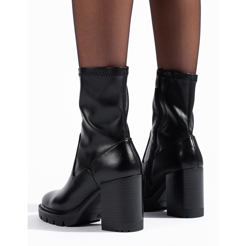 W. Potocki Elegenackie czarne botki damskie na słupku Potocki 1