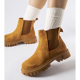 Karmelowe wsuwane botki Davenport brązowe 1