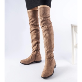 Długie brązowe ciepłe kozaki eko-zamsz Elwira 1