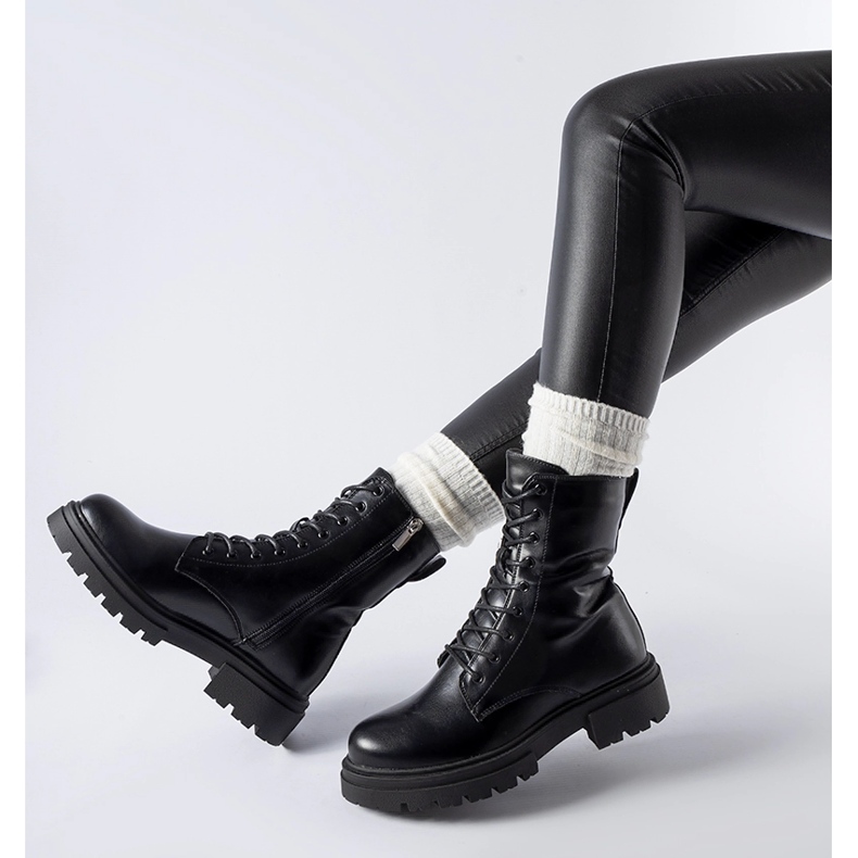 Czarne ocieplane trapery Heights 2