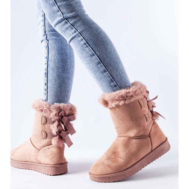 Różowe ocieplane śniegowce z kokardkami Borbera 1