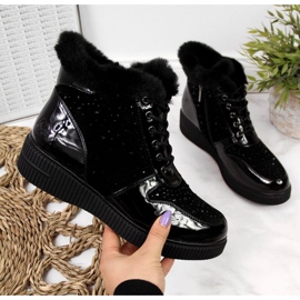 Botki skórzane ocieplane na platformie Rieker W 93312 czarne 1