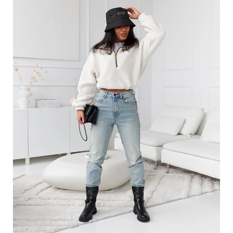 Czarne lakierowane buty z ozdobnym paskiem Lido 1