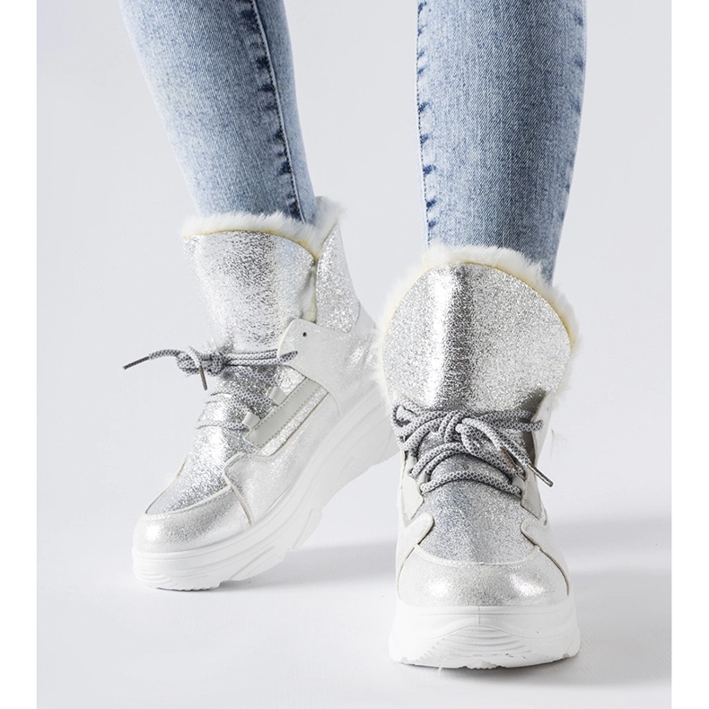 Biało-srebrne ocieplane śniegowce Stringer srebrny 1