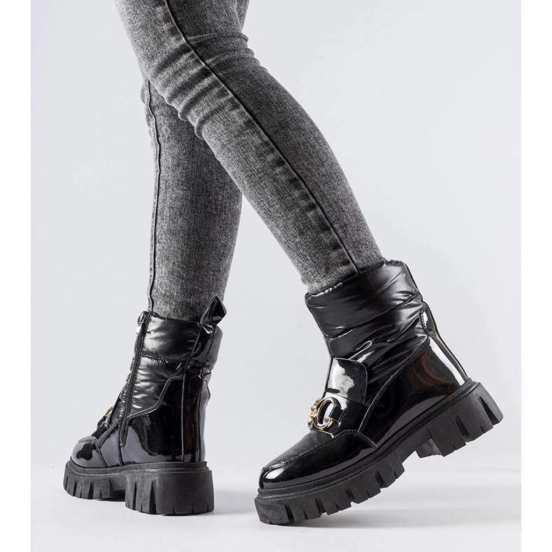 Czarne lakierowane śniegowce z klamerką Elijah 1