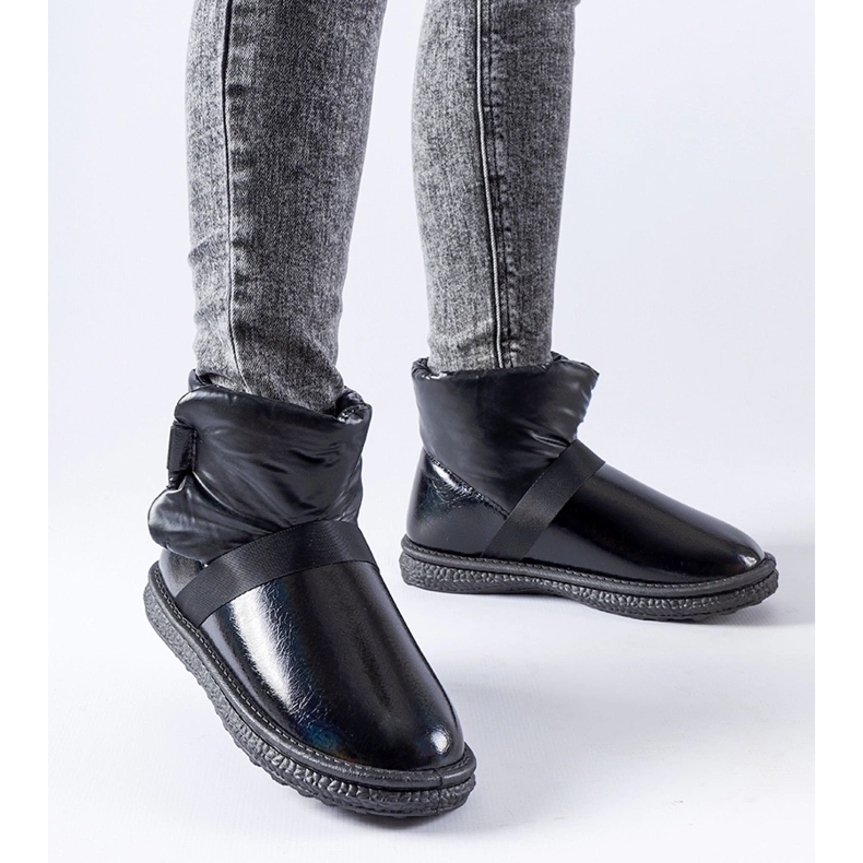 Czarne połyskujące krótkie śniegowce Delaune 1