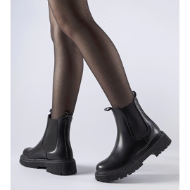 Czarne ocieplane klasyczne wsuwane botki Edgar 1