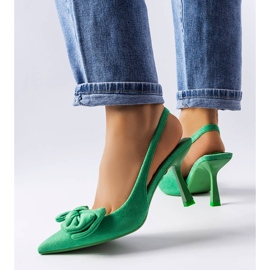 Zielone szpilki z kokardką Olengo 2