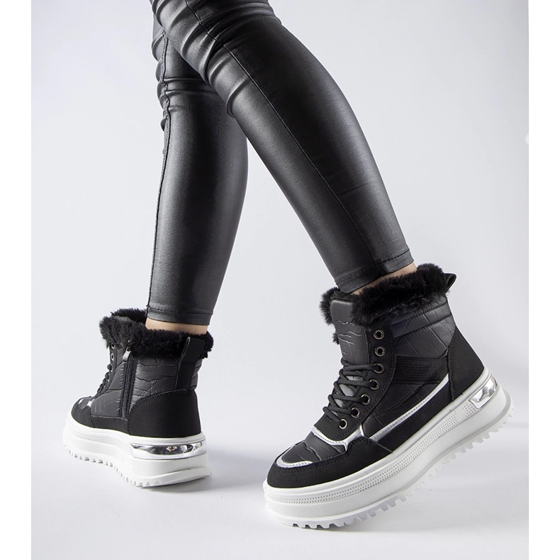 Czarne sportowe śniegowce z futerkiem Trieste 1