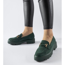 Zielone mokasyny zdobione klamerką Pisa 1