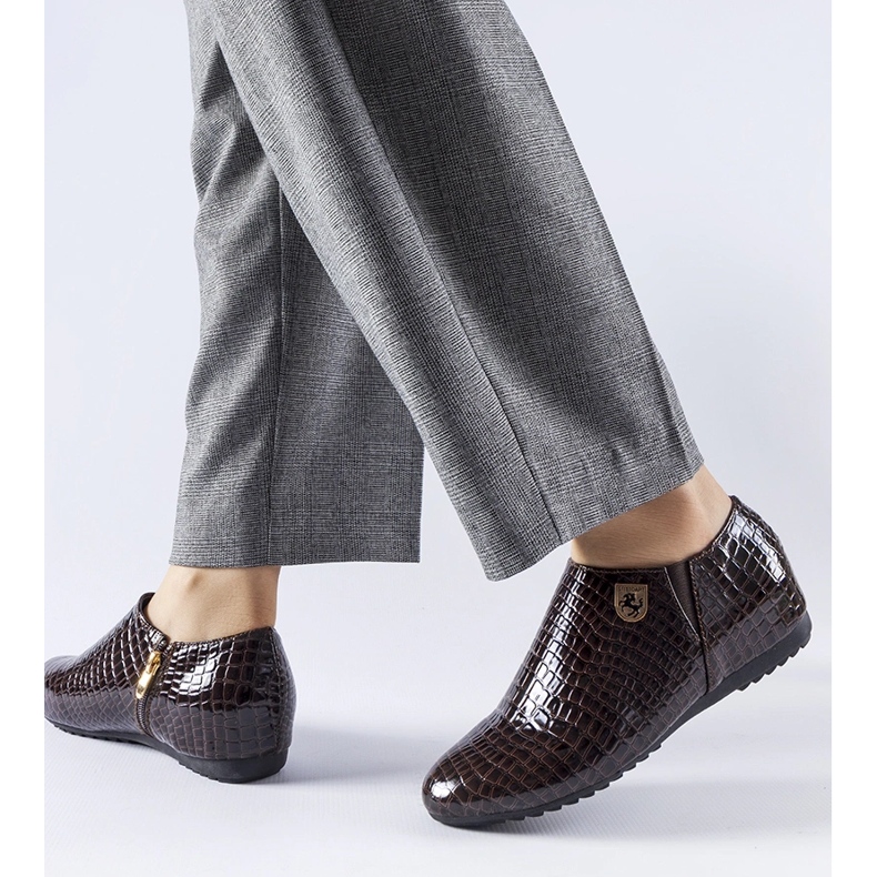 Brązowe lakierowane półbuty Nelec 1