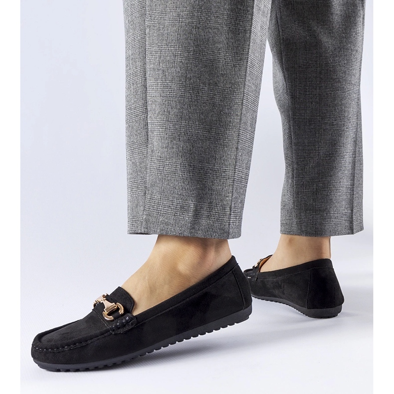 Czarne mokasyny ozdobione klamerką Fernanda 1