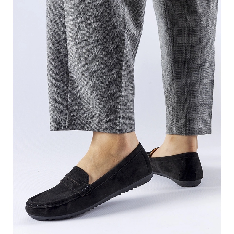 Czarne mokasyny z eko-zamszu Cellarengo 2