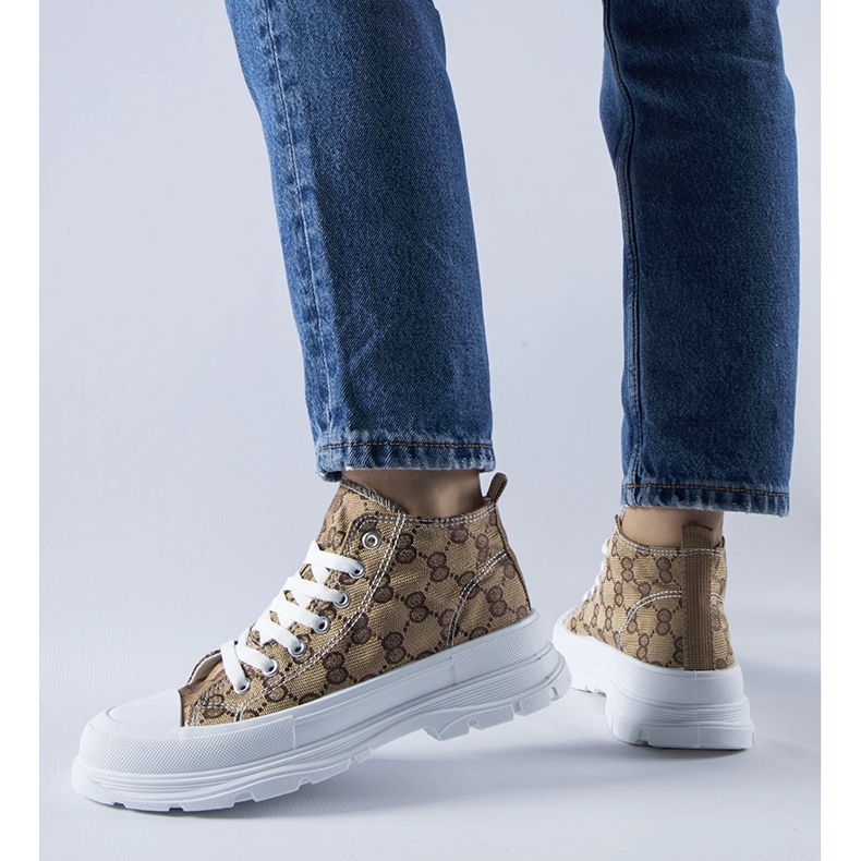 Brązowe trampki zdobione monogramem Terenzio beżowy 1