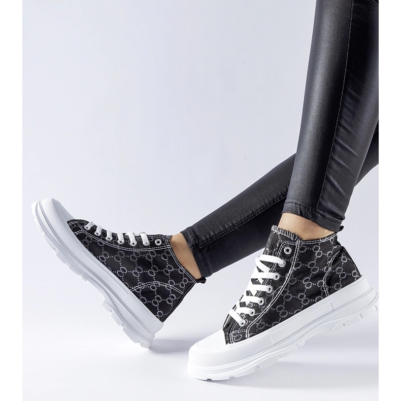 Czarne trampki zdobione monogramem Terenzio 1