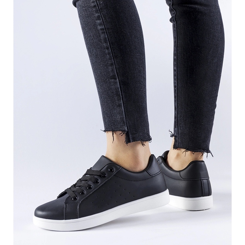 Czarne sneakersy Bourassa 1