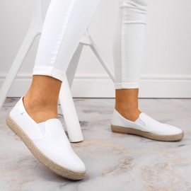 Espadryle damskie wsuwane białe Big Star DD274015 2