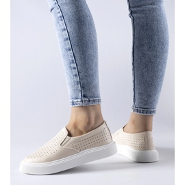 Beżowe perforowane tenisówki Fulda beżowy 1