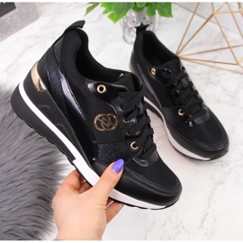 Buty na koturnie eVento W EVE274A czarne 1