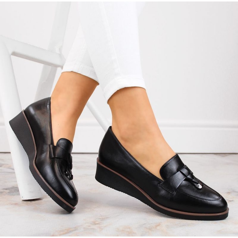 Buty na koturnie Vinceza W JAN263A czarne 2