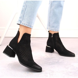 Zamszowe botki na obcasie Potocki W WOL213A czarne 2