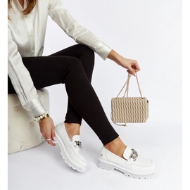 Białe skórzane mokasyny Goe LL2N4038 2