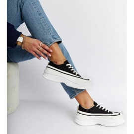 Czarne trampki na platformie Plesio 2