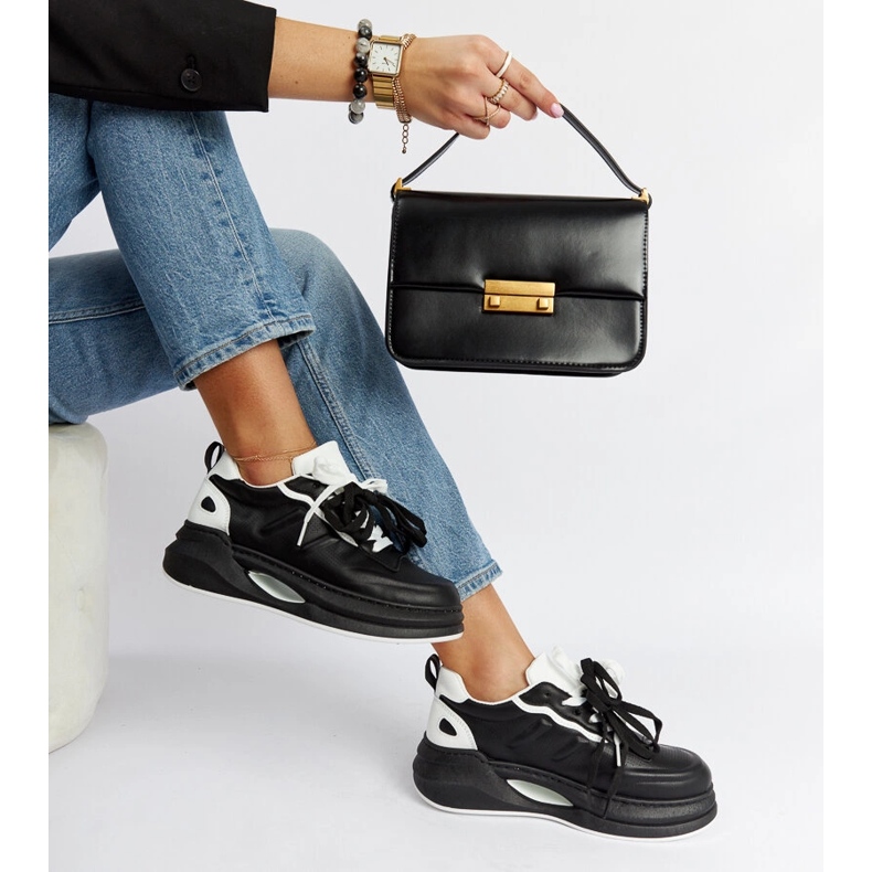 Czarno-białe sneakersy Galdino czarne 1