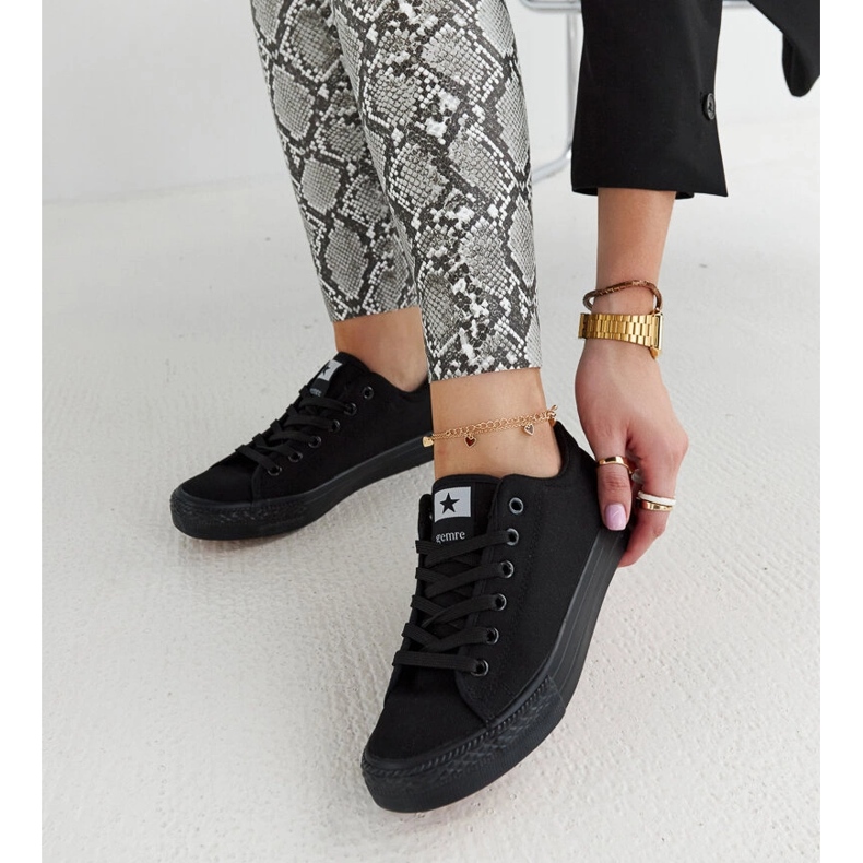 Czarne materiałowe trampki Rocky 1