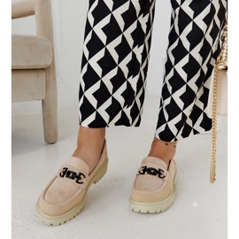 Beżowe zamszowe mokasyny z klamerką Lyle beżowy 1