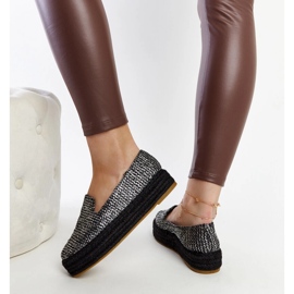 Czarne espadryle zdobione srebrną nitką Havin 2