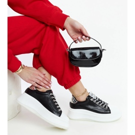 Czarne sneakersy na platformie GOE NN2N4034 1
