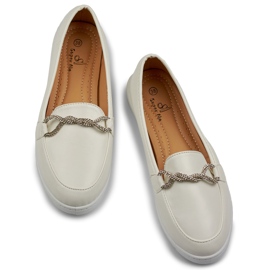 Wygodne białe mokasyny damskie z cyrkoniami 1