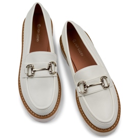 Białe półbuty damskie na platformie 1