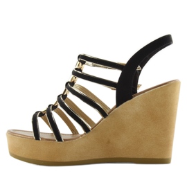 Sandałki na koturnie GM-5032 black czarne 1