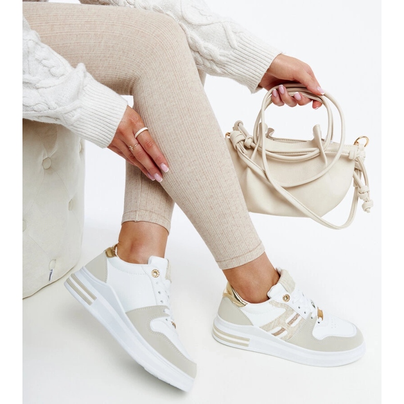 Biało-beżowe sneakersy na platformie Negisti białe 1