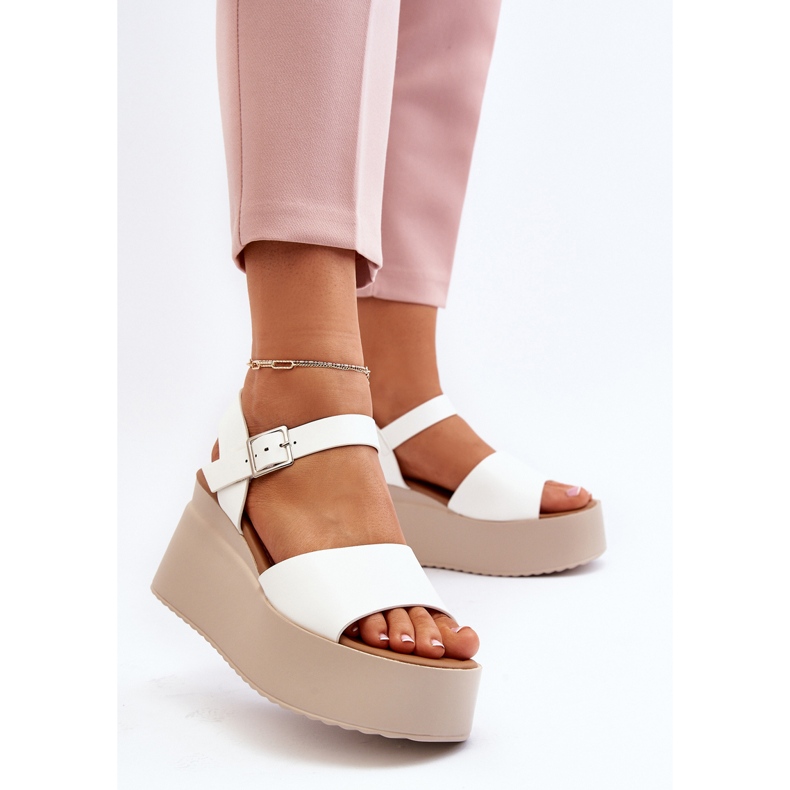 Damskie Sandały Na Koturnie Białe Geferia 2